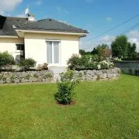 Maison en Béarn، فندق في Ogeu-les-Bains