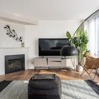 Amazing Location - 2BDRM/2BATH - right on Robson