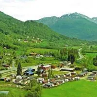 Midttun Camping og Feriehytter, hotel en Vossestrand