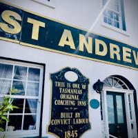 St Andrews Inn, hotel in Conara Junction