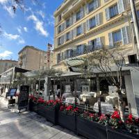 Hôtel & Appartements Monsigny، فندق في Liberation، نيس