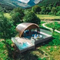 SeaBeds - Luxury Lookouts with Hot Tubs, hotel en Glencoe