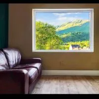 Kinlochleven Holiday Home, готель у місті Кінлохлівен