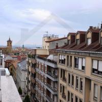 Ático Quintana I - con terraza, vistas a la ciudad, en el centro, con Wifi y garaje