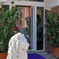 Chassé Hotel Residency