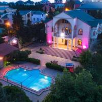 Cozy Villa with Huge Swimming Pools, hotel in Baku