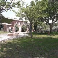Le Domaine CLEMENT SAINTE-VICTOIRE, hotel v mestu Puyloubier