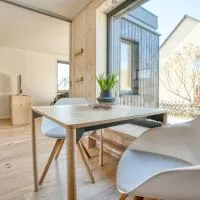 Tiny Design-Modulhaus mit 33 m²، فندق في جريما