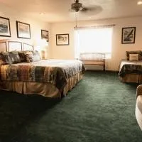 Suite 1 Lynn View Lodge, отель в Хейнсе