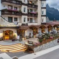 Hotel Letizia, hotel sa San Martino di Castrozza