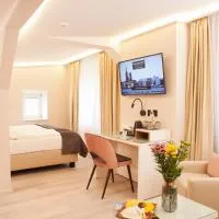 Hotel Schweriner Hof، فندق في شترالزوند