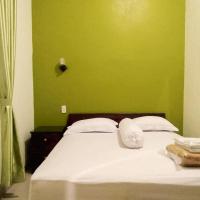 RedDoorz near Pantai Pandan Sibolga 2, hotel near Ferdinand Lumban Tobing Airport - FLZ, Halangan