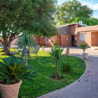 Ranks Guesthouse, hotel in Molepolole