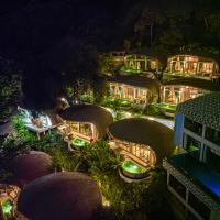 Three Monkeys Villas, hotell Patong Beachis