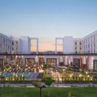Doubletree By Hilton Canakkale, готель у місті Чанаккале
