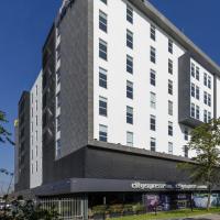 Viesnīca City Express Plus by Marriott Bogota Aeropuerto rajonā Fontibon, Bogotā