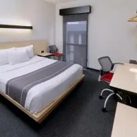 City Express Plus by Marriott Monterrey Nuevo Sur, hotel v destinácii Monterrey