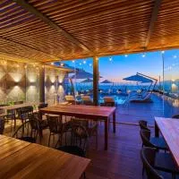 City Express Plus by Marriott Ensenada, hotelli kohteessa Ensenada
