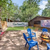 Spacious home near downtown with Hot tub Movie Theater and Arcade, hotel in: Alamo Heights, San Antonio