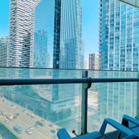 Downtown High Floor Condo Suites with Balcony, hotel in Downtown Toronto, Toronto