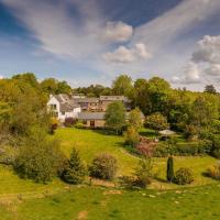 East Trenean Farm Cottages -4 Luxury Cornish Cottages sleeping 20 with hot tubs, private gardens, rural views and EV facilities