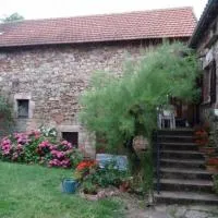 Un coin de paradis avec une vue exceptionnelle pour 4 ou 5 personnes, hotelli kohteessa Najac