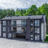 Seaside apartments 2, מלון בפלאנגה
