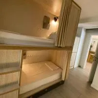 Blai Blai Hostel, hotel in Zarautz