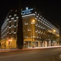 Hotel Giralda Center, hotell i Sevilla