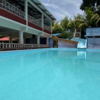 Hotel y Balneario Villa Paraíso, отель в городе Катакамас