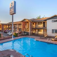 Best Western Arizonian Inn、ホールブルックのホテル