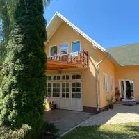 Fűzfa Apartman, hotel v destinácii Joseni