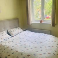 Private Double Room available in Hampshire