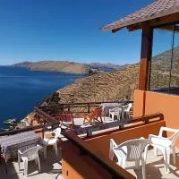 Sol y Luna - ISLA DEL SOL Bolivia, hotel en Comunidad Yumani