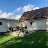 Mysig stuga i Haverdal nära strand, hav och naturreservat, hotel en Haverdal