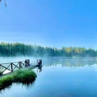 Well equipped cottage facing 2 lakes