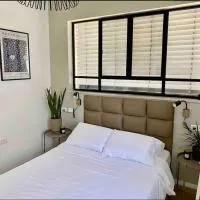 חדר סטודיו בסגנון נורדי、Sede Naẖumのホテル