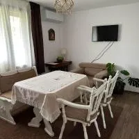 Къща за гости Ива, hotel v destinaci Krasno Gradishte
