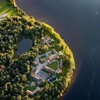 Leksands Folkhögskola, hotel din Leksand
