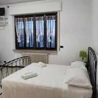 DORMI DA ME DORMI DA RE, hotell i Amandola