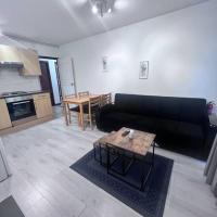 Flat 7 near Westfield centre, 1 Bedroom, 1 Bathroom flat