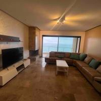 Appartements lux respectueux, hotel em Plage des Nations, Sidi Bouqnadel