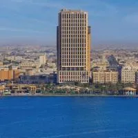 DoubleTree by Hilton Sharjah Waterfront Hotel And Residences, Hotel in Schardscha