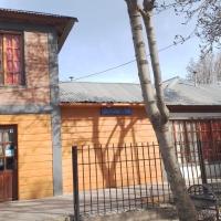 Hostel Huellas Patagonicas – hotel w mieście Junín de los Andes