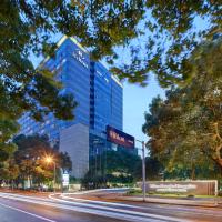 Hilton Shanghai Hongqiao – hotel w dzielnicy Minhang w Szanghaju