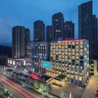 Hilton Garden Inn Shiyan: Shiyan şehrinde bir otel