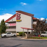 Red Roof Inn PLUS+ Nashville Airport, hotell sihtkohas Nashville lennujaama Nashville'i rahvusvaheline lennujaam - BNA lähedal