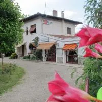 Hostellerie du Parc, מלון בLabarthe-Inard