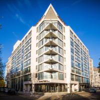 DoubleTree by Hilton London Kingston Upon Thames โรงแรมที่Hampton Wickในคิงส์ตันอะพอนเทมส์