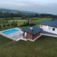 Vikendica sa bazenom Staša, hotel a Banja Luka
